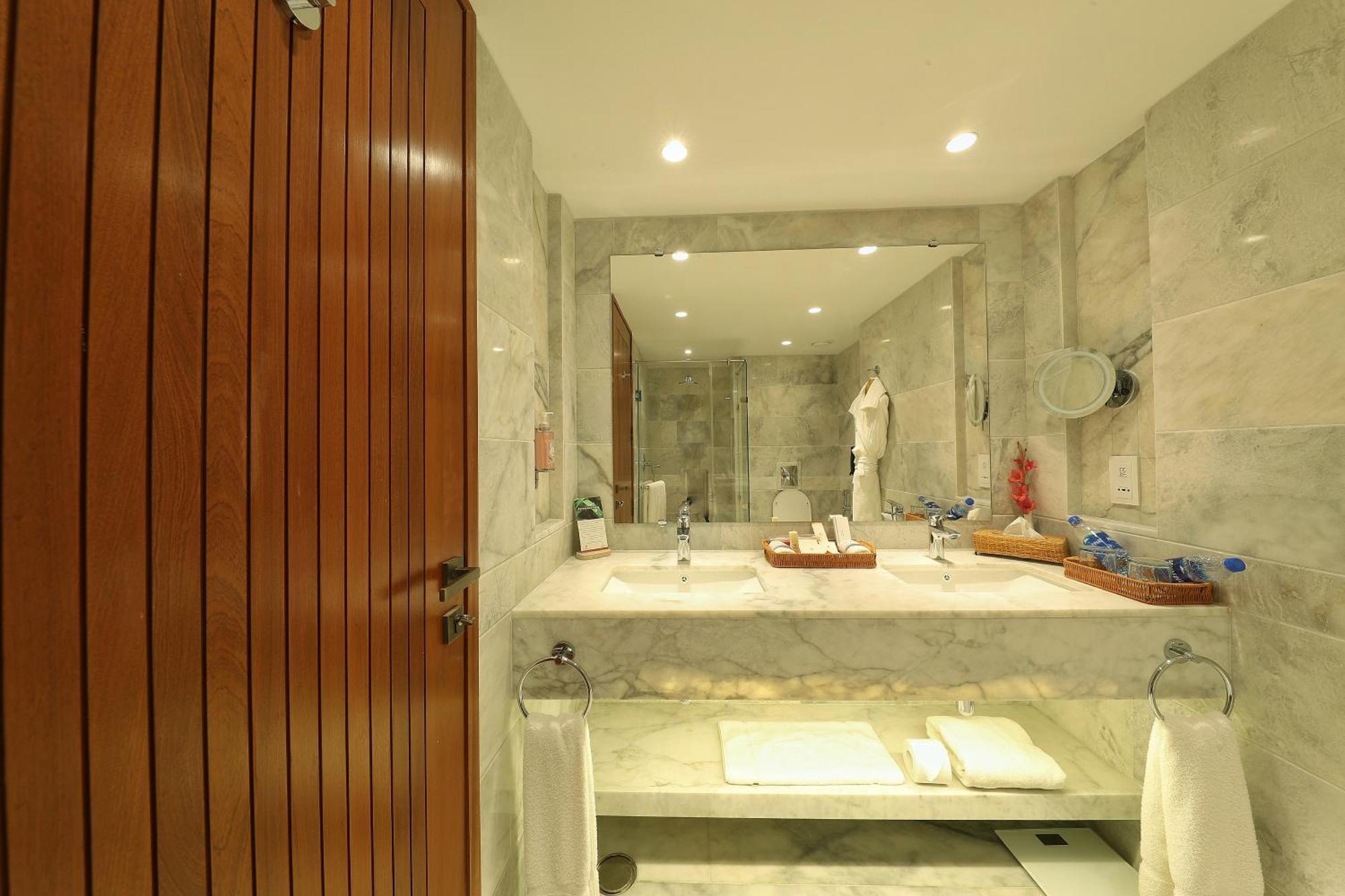Peshawar Serena Hotel Kültér fotó